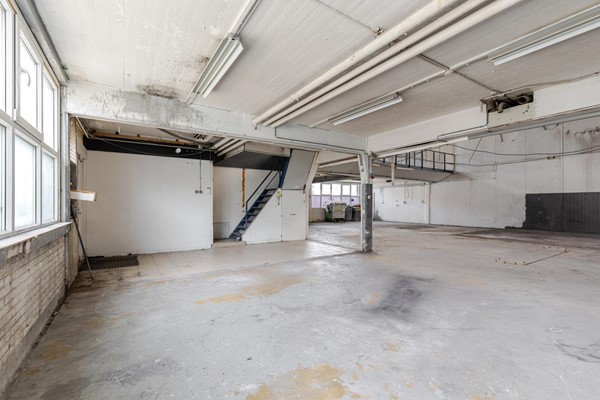 Medium property photo - Loetestraat 2, 3044 AX Rotterdam